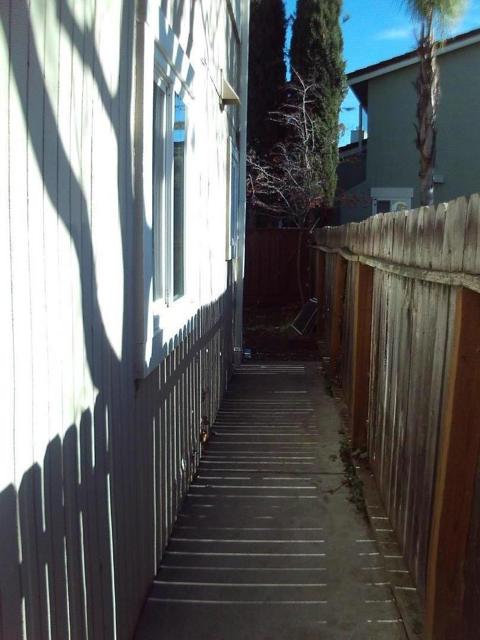 161 Edgewater Place, Pittsburg CA: https://media.crmls.org/mediaz/a88c3b2d-03cc-487d-a3fa-4f427e16369e.jpg