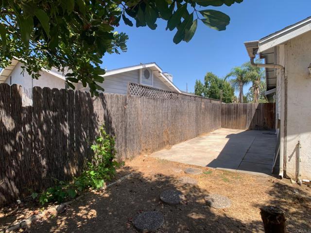 Detail Gallery Image 19 of 20 For 1135 Peach Ave. #C,  El Cajon,  CA 92021 - 3 Beds | 2 Baths