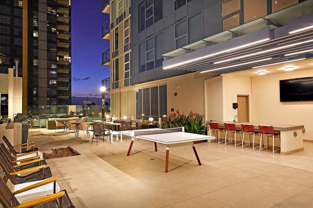 1388 Kettner Blvd, San Diego CA: https://media.crmls.org/mediaz/a88ce924-71ba-405f-bda6-167c17781574.jpg