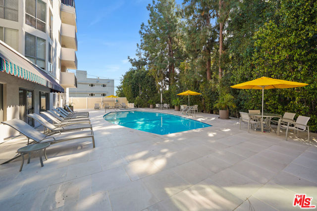 8530 Holloway Drive, West Hollywood CA: https://media.crmls.org/mediaz/a88d3a85-97a4-446c-84bb-64792856e1df.jpg