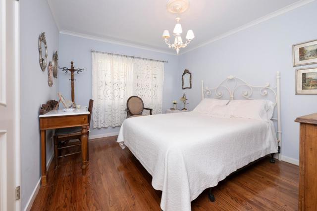 501 Yale Drive, San Mateo CA: https://media.crmls.org/mediaz/a88e346b-76ed-4d2b-8a35-e4d655f98f0c.jpg