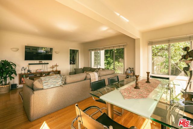 2 Bed Home for Sale in Los Angeles, California
