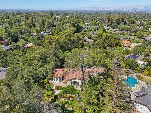 18211 Saratoga Los Gatos Road, Monte Sereno CA: https://media.crmls.org/mediaz/a88e9763-9bb5-4eb1-a790-7b1557b0e4d8.jpg