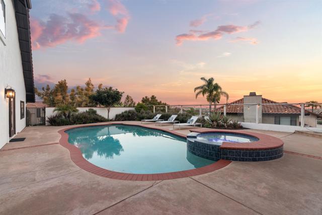 5838 Yokohama Ct, San Diego CA: https://media.crmls.org/mediaz/a88ee2b9-ede8-43c5-9325-653e4fac7b1d.jpg