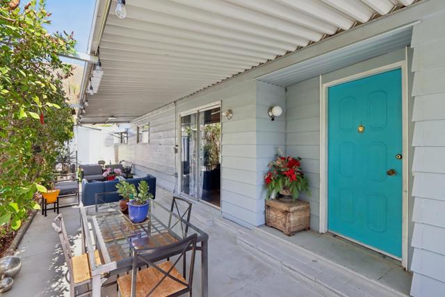 252 Lei Drive, Palm Springs CA: https://media.crmls.org/mediaz/a88f1a00-b321-493f-84a4-68ac60ad9be1.jpg