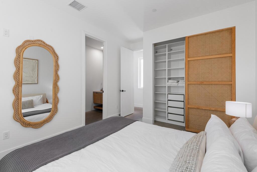 MLS #219133689DA image #15