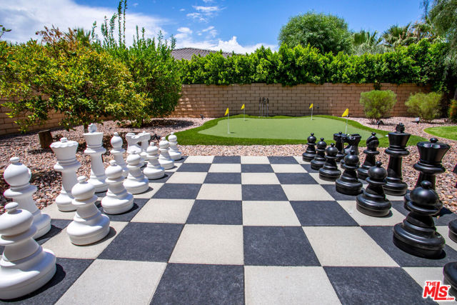 78566 Blackstone Court, Bermuda Dunes CA: https://media.crmls.org/mediaz/a89085c7-6c91-4e13-9b2f-19cee90bfa65.jpg