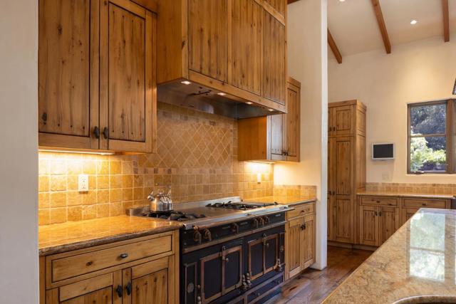 7 Rumsen Trace, Carmel CA: https://media.crmls.org/mediaz/a890a07a-85a3-4a07-b508-4eaed38c61d6.jpg
