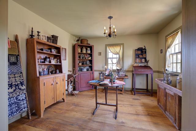 17743 S Mesa Drive, Pauma Valley CA: https://media.crmls.org/mediaz/a891f1a6-fba9-48ec-b90f-e1225d7eb45c.jpg