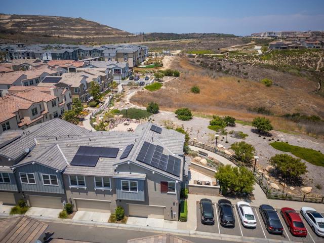 1257 Calle Datura, Chula Vista CA: https://media.crmls.org/mediaz/a8920cdf-4fbe-4d72-b57a-490a69331cb7.jpg