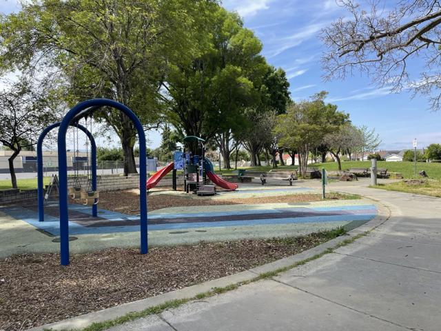 2094 Swensen Court, San Jose CA: https://media.crmls.org/mediaz/a893bfe8-b97e-4d43-91ab-fe5729980790.jpg