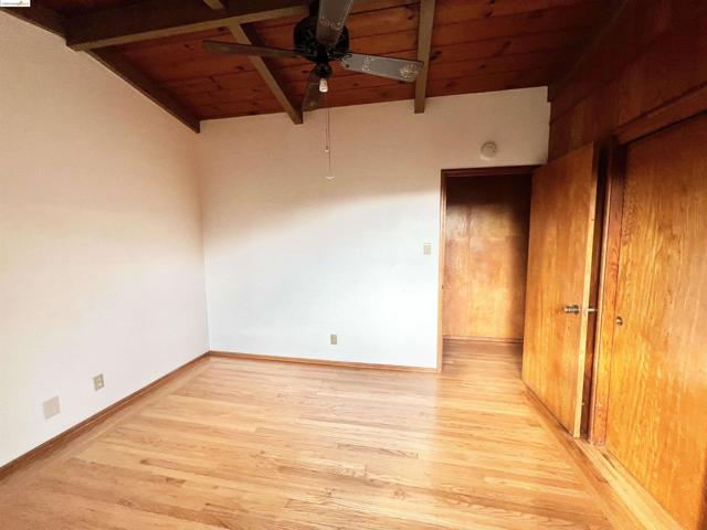 58 Pomona St, Crockett CA: https://media.crmls.org/mediaz/a893e0f4-63ba-42e2-9501-10d11178bf70.jpg