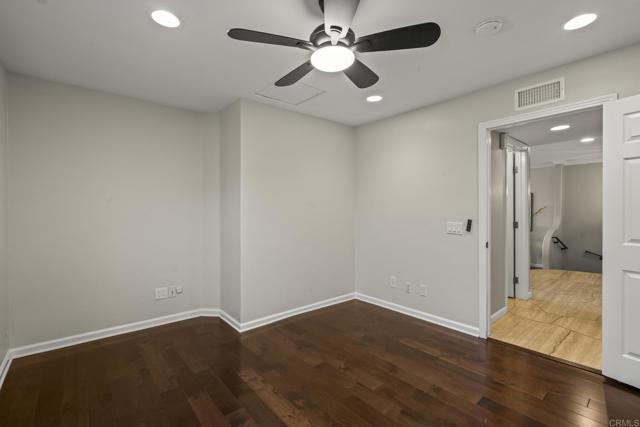 5968 Caminito De La Taza, San Diego CA: https://media.crmls.org/mediaz/a8952126-f6da-49cc-bac1-cce7ea1dfdf4.jpg