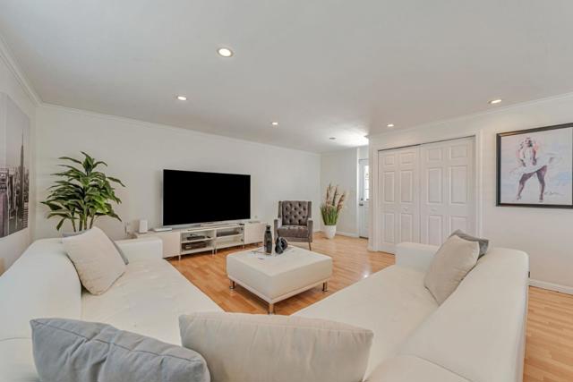 2924 Vivian Lane, San Jose CA: https://media.crmls.org/mediaz/a8952b89-8fbc-42e4-b0d6-1a8963e7586f.jpg