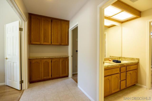 1603 CAMINO DEL SEQUAN, Alpine CA: https://media.crmls.org/mediaz/a8956848-553b-4fae-ba30-33df5bd96f96.jpg