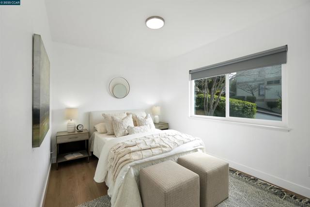 307 Ash, El Sobrante CA: https://media.crmls.org/mediaz/a8997785-5aae-4dd2-926d-a38ce586bbde.jpg