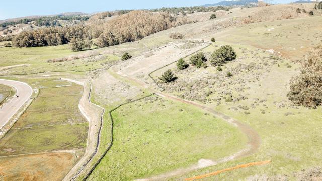 0 Upper Terrace Avenue, Half Moon Bay CA: https://media.crmls.org/mediaz/a89a81c4-ca0f-402b-8b8a-62377f5a9fef.jpg