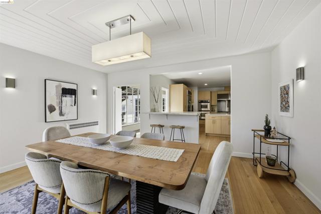 44 Highgate Rd, Kensington CA: https://media.crmls.org/mediaz/a89b903b-97c6-4b14-9189-44c38aaf1dc7.jpg