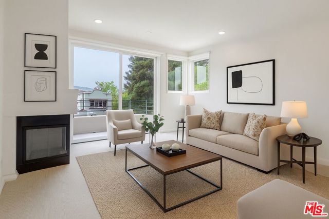 Drew Fenton | 15425 Antioch Street Pacific Palisades CA | MLS: 7358477