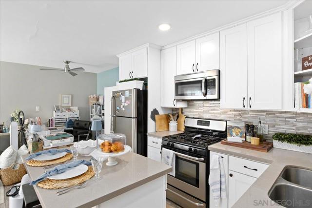 5061 Mission BLVD, San Diego CA: https://media.crmls.org/mediaz/a89e0a6f-9e3f-445d-a479-ed49b517067d.jpg