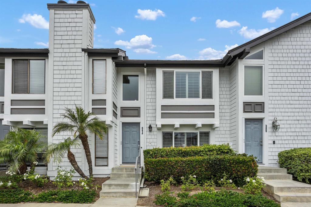 844 Mistletoe Lane