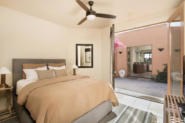 50135 Camino Privado, La Quinta CA: https://media.crmls.org/mediaz/a8a06eee-b021-46fb-aa34-b337df558103.jpg