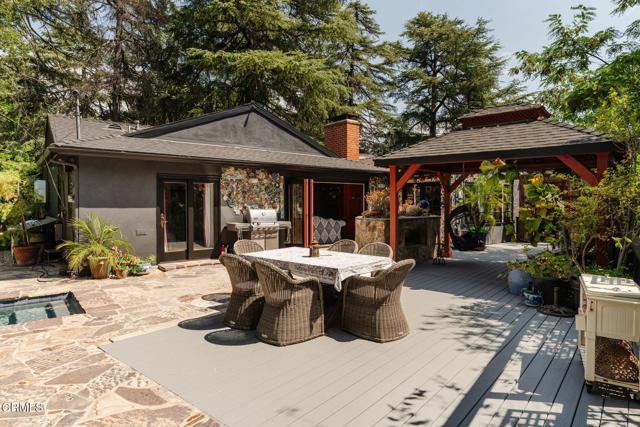 4953 Alta Canyada Road, La Canada Flintridge CA: https://media.crmls.org/mediaz/a8a3b573-3957-440f-810d-990e4edd4cd9.jpg