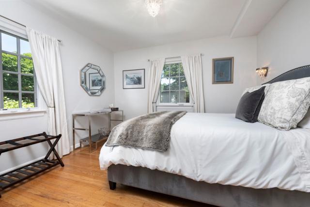 2820 Adeline Drive, Burlingame CA: https://media.crmls.org/mediaz/a8a5132e-4e14-4097-bed6-d4b9941480a0.jpg