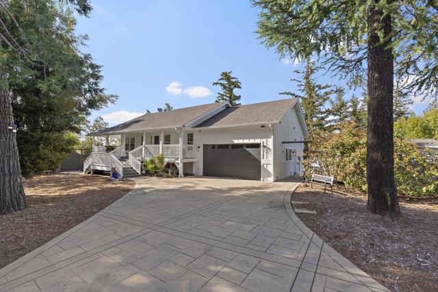 24865 Skyland Road, Los Gatos CA: https://media.crmls.org/mediaz/a8a5ac0f-256a-4a62-9093-7ba43995145a.jpg