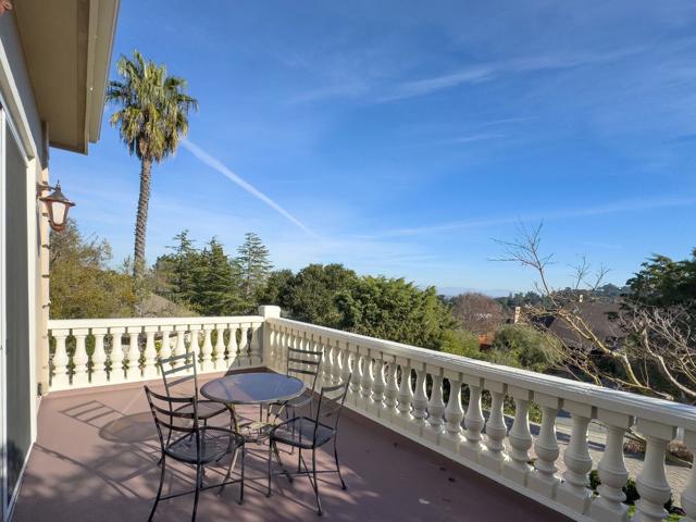 2496 Butternut Drive, Hillsborough CA: https://media.crmls.org/mediaz/a8a5c939-91a1-47d9-a181-f407040818c1.jpg