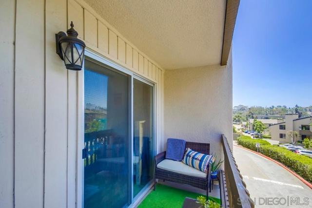 5350 Baltimore Drive, La Mesa CA: https://media.crmls.org/mediaz/a8a5d154-5faa-4ee6-b6b1-7eddf3394cde.jpg