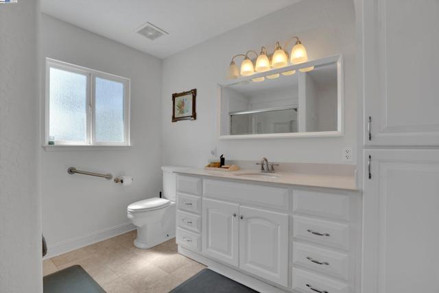 1969 Buena Vista Ave, Livermore CA: https://media.crmls.org/mediaz/a8a8b20c-08e9-404f-9469-1631d2733eae.jpg