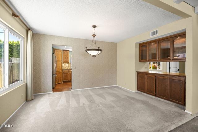 Detail Gallery Image 9 of 44 For 373 Sacramento Dr, Ventura,  CA 93004 - 4 Beds | 2/1 Baths
