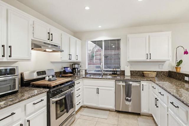 Detail Gallery Image 8 of 49 For 13368 Goldentop Dr, Lakeside,  CA 92040 - 4 Beds | 2/1 Baths