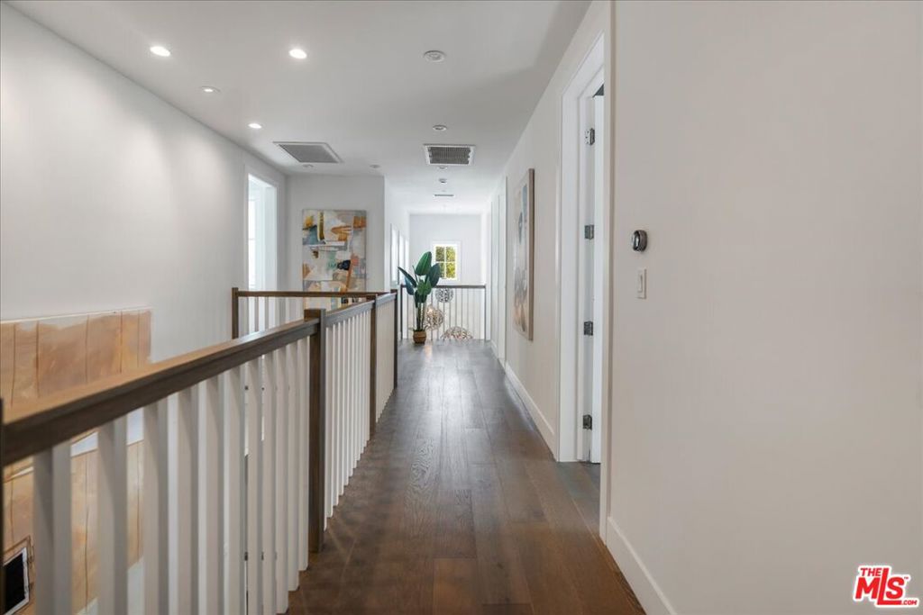 MLS #25605939 image #22