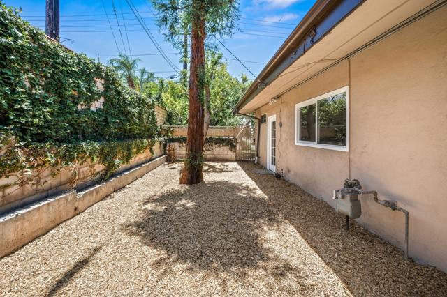 5905 Old Wheeler Road, La Verne CA: https://media.crmls.org/mediaz/a8abc811-1095-4aac-8e6f-5352e0ad4b00.jpg