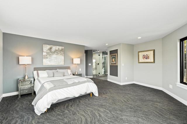 1695 Neale St, San Diego CA: https://media.crmls.org/mediaz/a8ac12f6-73ed-4b91-bab5-88de1cd90641.jpg