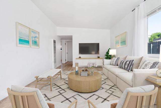 928 Flroida Street, Imperial Beach CA: https://media.crmls.org/mediaz/a8acaec0-eb4a-4066-b28f-d3b8254c1c5f.jpg