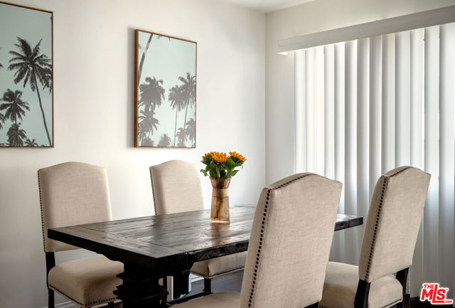 7259 Hillside Avenue, Los Angeles CA: https://media.crmls.org/mediaz/a8ada01c-cbbb-462e-a09b-25e2f6adb7e6.jpg