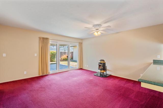 422 Shelley Way, Salinas CA: https://media.crmls.org/mediaz/a8aec624-0fa9-4b7a-a4c5-44ea7228b113.jpg