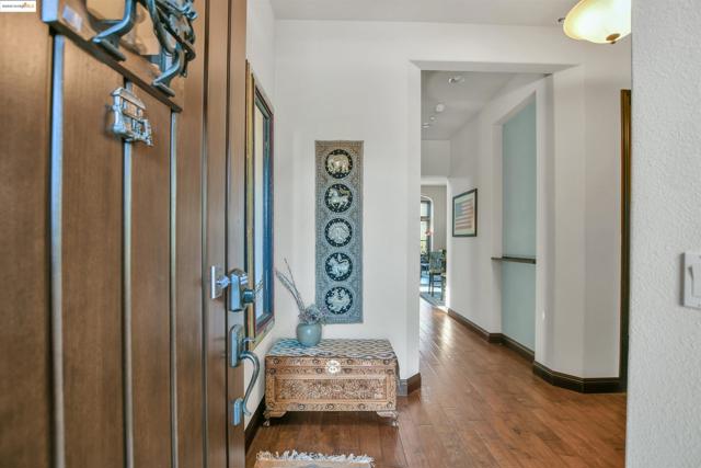 1147 Saint Julien St, Brentwood CA: https://media.crmls.org/mediaz/a8af0e4d-9ecd-4f7f-95a5-5ad33398a512.jpg