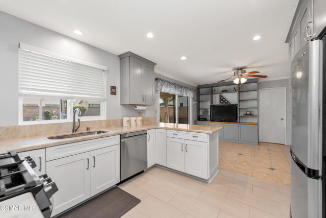 4962 Beech Ct Simi Valley-10
