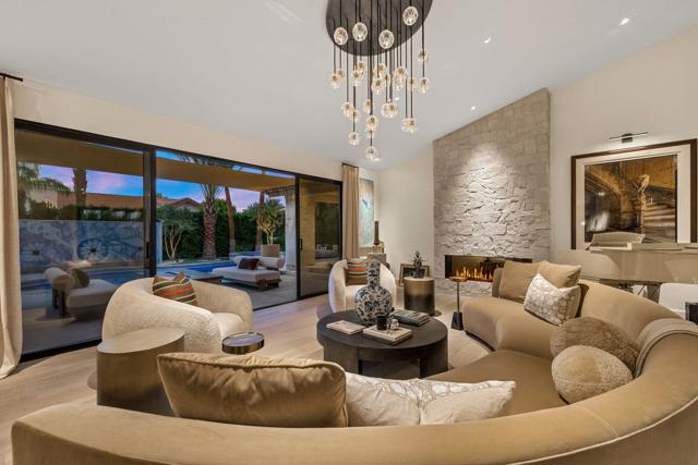 40400 Sweetwater Drive, Palm Desert, CA 92211