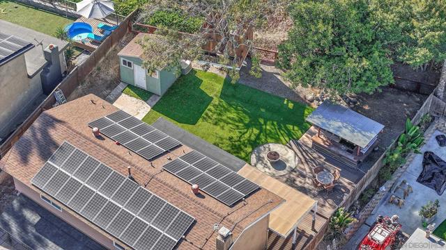 Image 43 of 46 For 7328 Hamlet Ave