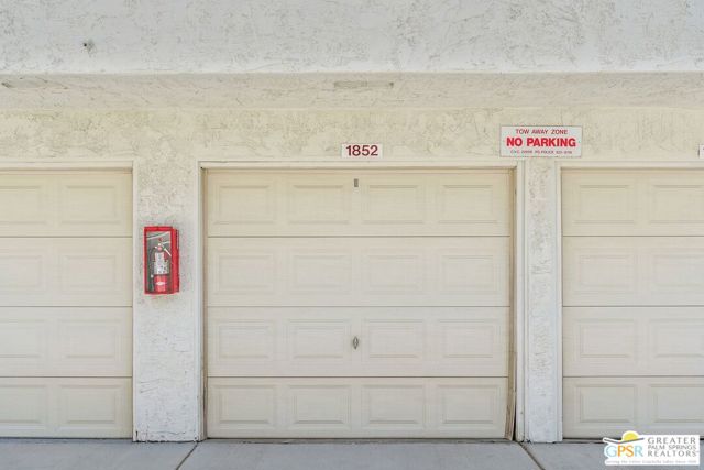1852 N Mira Loma Way, Palm Springs CA: https://media.crmls.org/mediaz/a8b0cd78-5f0d-4b4f-9bba-124ae045e146.jpg