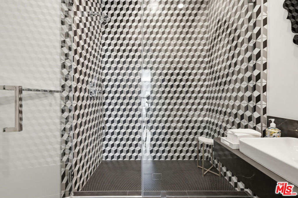MLS #26872999 image #28