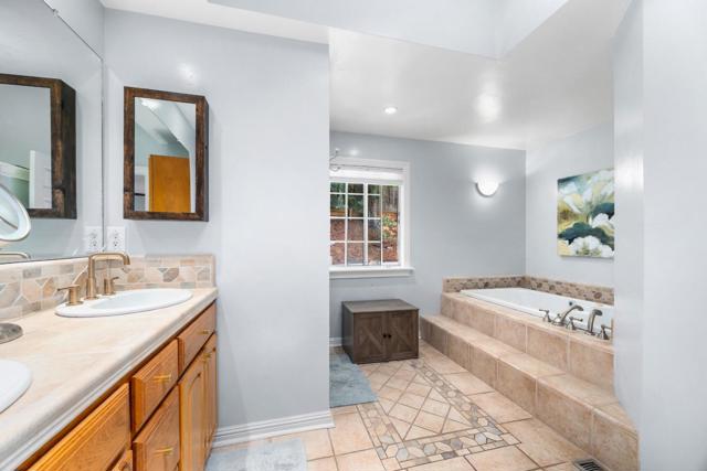 22 Quien Sabe Road, Scotts Valley CA: https://media.crmls.org/mediaz/a8b31b28-d525-442b-8796-9def51995817.jpg