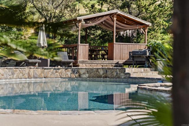 1929 Forester Creek rd, El Cajon CA: https://media.crmls.org/mediaz/a8b4687b-f372-4c15-a62f-144413ba4976.jpg