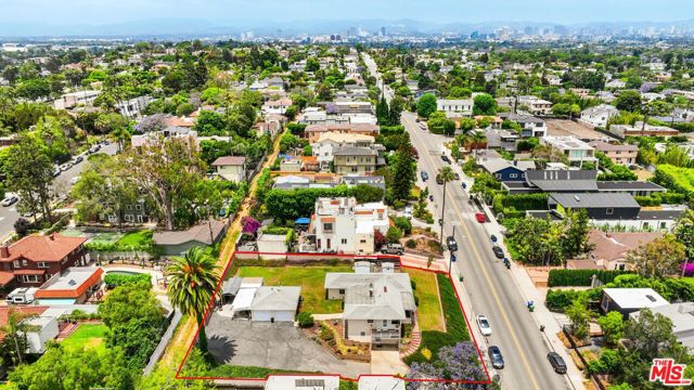 3671 Inglewood Boulevard, Los Angeles CA: https://media.crmls.org/mediaz/a8b66967-9339-48c6-8c80-0b4781cdcf33.jpg