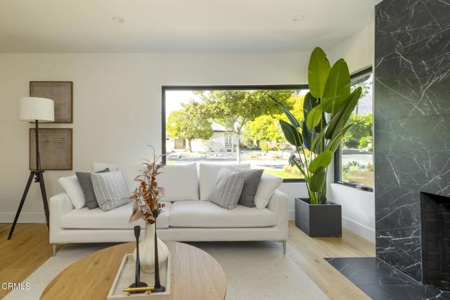 Detail Gallery Image 4 of 40 For 2958 Estado St, Pasadena,  CA 91107 - 3 Beds | 3 Baths